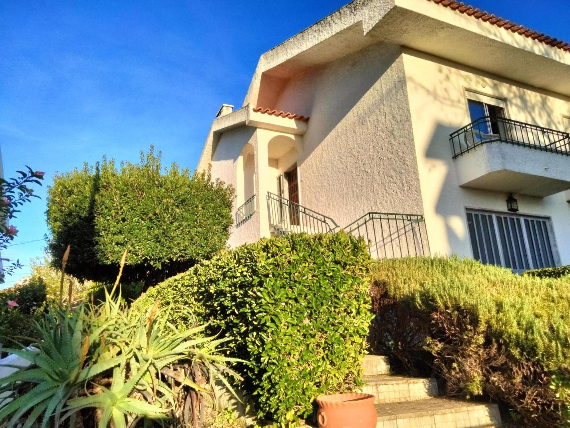 Casa Xantarim Bed & Breakfast Santarém Exterior photo